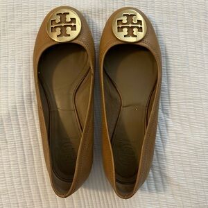 Tory Burch tan flats, gently used, size 8